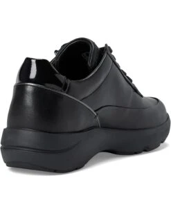 Clarks Tivoli Zip | Sneakers & Athletic Shoes 14 Clarks Tivoli Zip | Sneakers & Athletic Shoes -The Shoe Daily 612FCBAVmL. AC SR736920