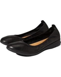 Clarks Jenette Ease | Flats