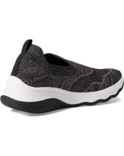 Clarks Circuit Path | Sneakers & Athletic Shoes -The Shoe Daily 71JfDaLA8L. AC SR736920