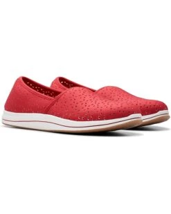 Clarks Breeze Emily | Sneakers & Athletic Shoes 21 Clarks Breeze Emily | Sneakers & Athletic Shoes -The Shoe Daily 71bfTZogw1L. AC SR736920