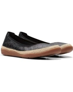 Clarks Elaina Rae | Flats